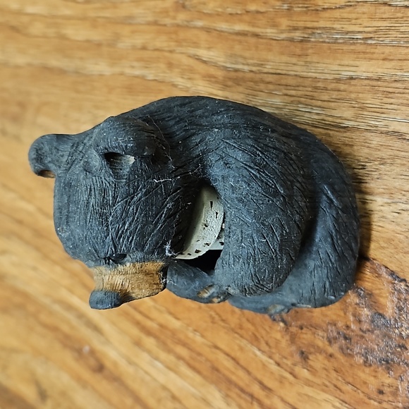 Carved Bear Wine Topper - Picture 2 of 4